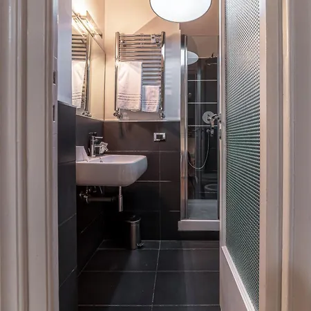 Guest house Azzurra - Metro Lodi *